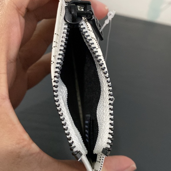 Badgley Mischka Mini Credit Card Holder NWT - Picture 6 of 6